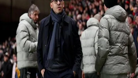 《罗马诺独家：尤文图斯续约风波，伊尔迪兹与俱乐部经济谈判遇阻，英超豪门暗中觊觎？》